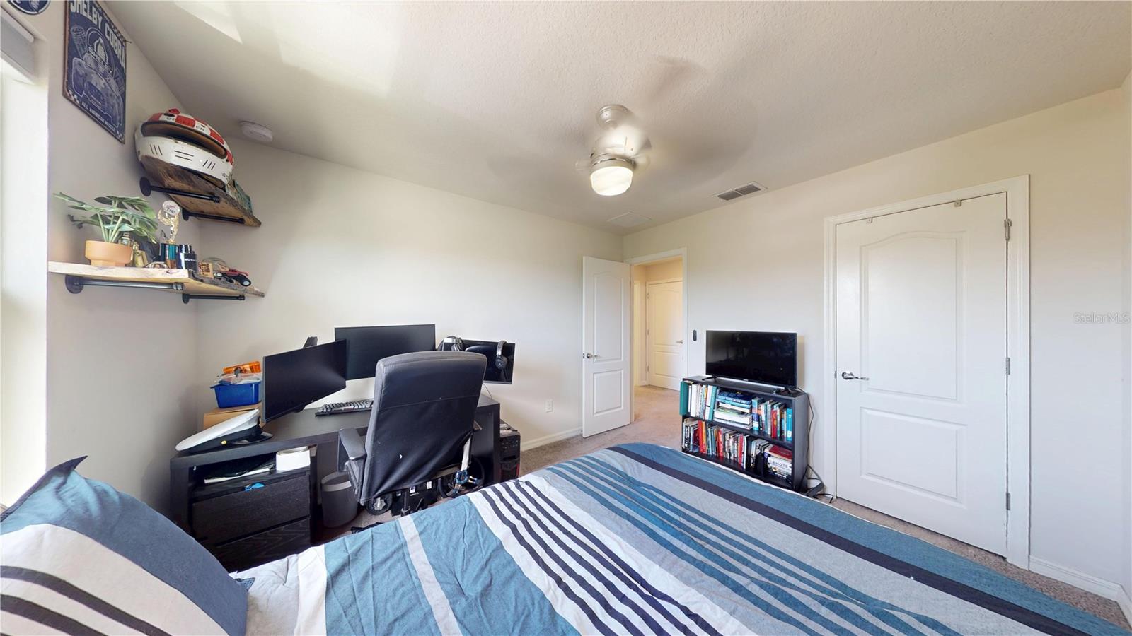 Image 39 of 93 For 18071 Fenders Way