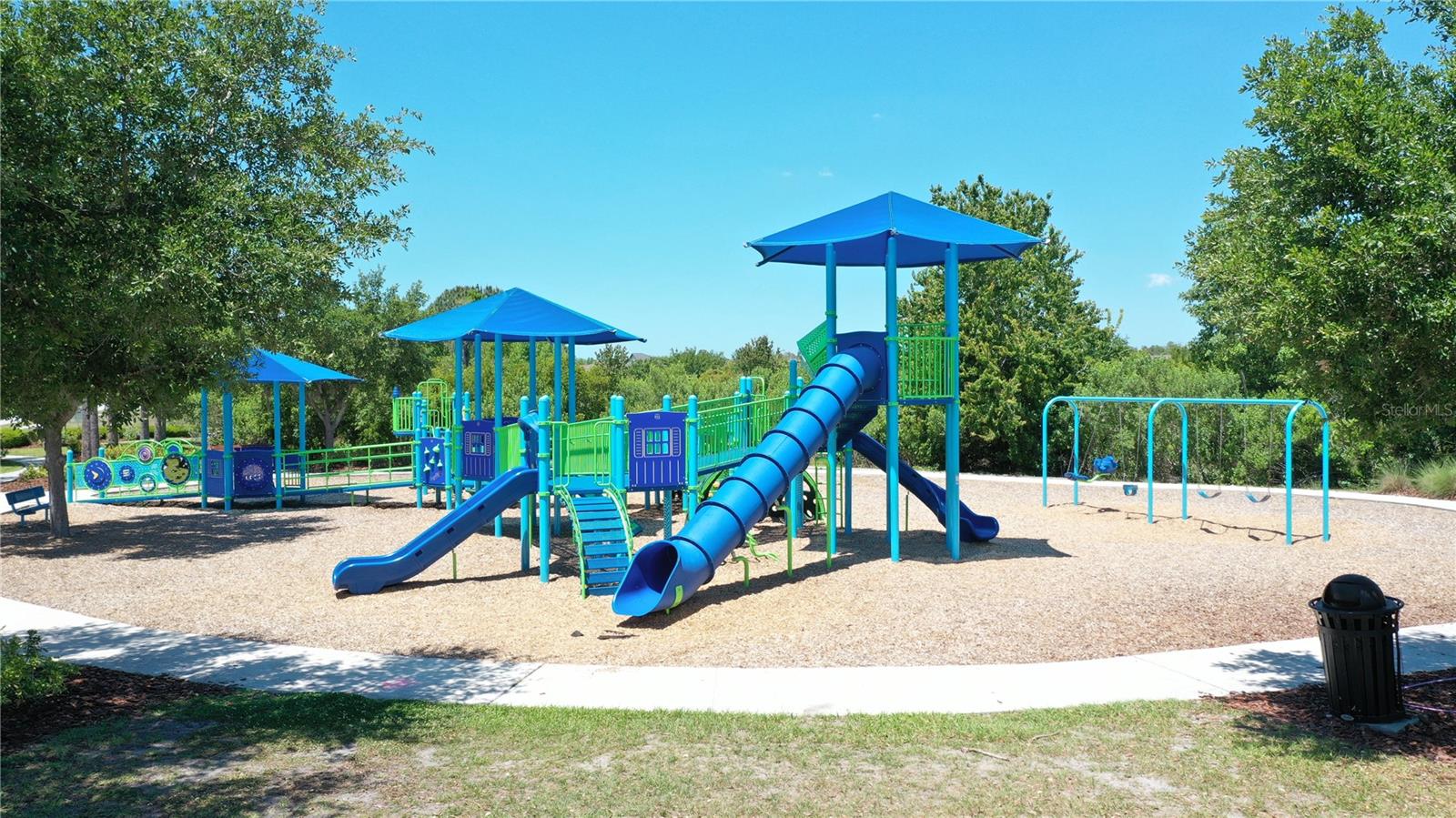 Image 74 of 93 For 18071 Fenders Way