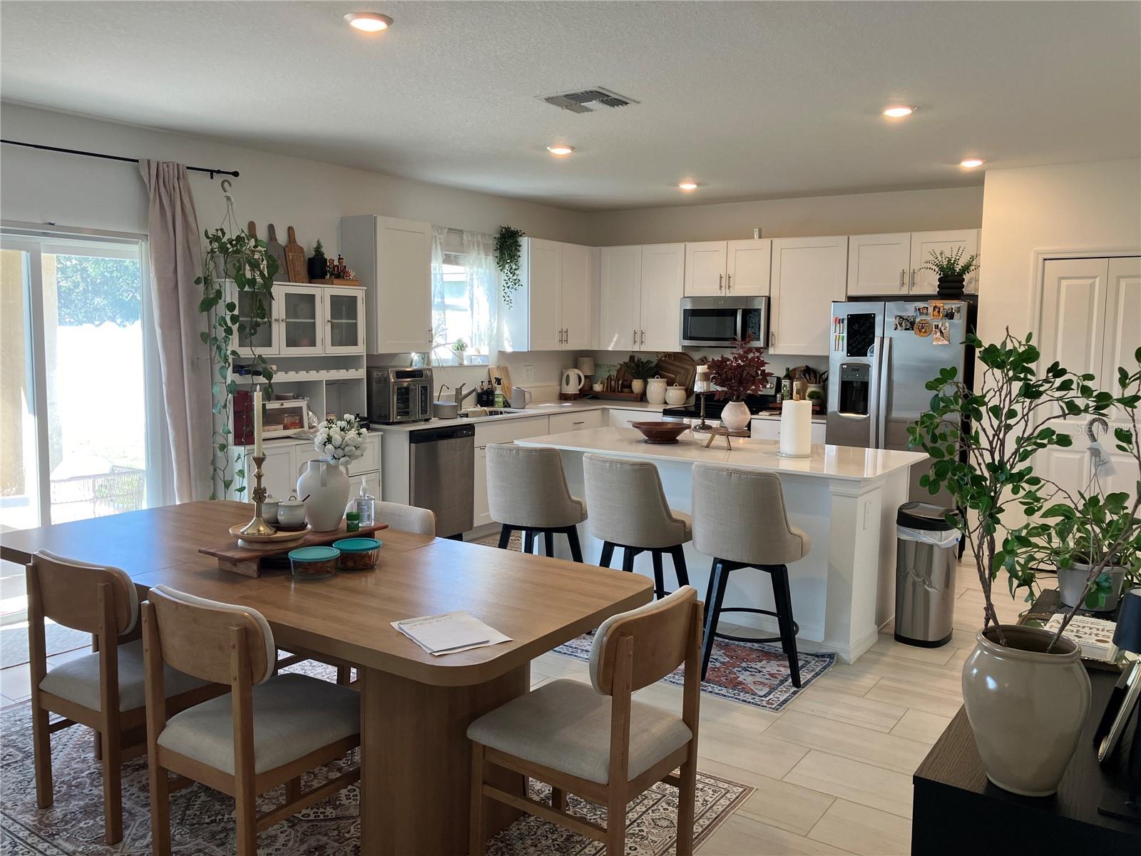 Image 10 of 51 For 13259 Palmerston Road