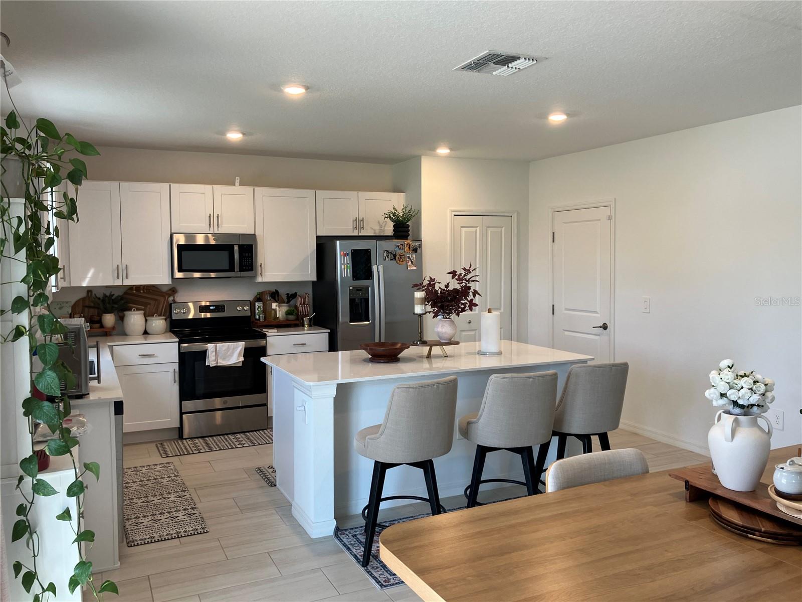 Image 15 of 51 For 13259 Palmerston Road