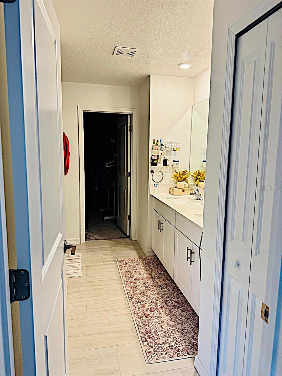 Image 33 of 51 For 13259 Palmerston Road