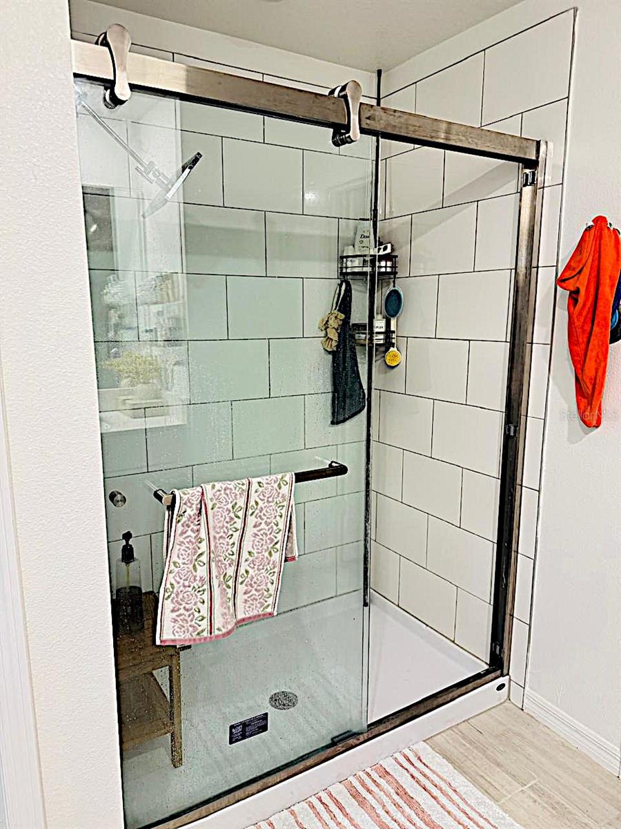 Image 35 of 51 For 13259 Palmerston Road