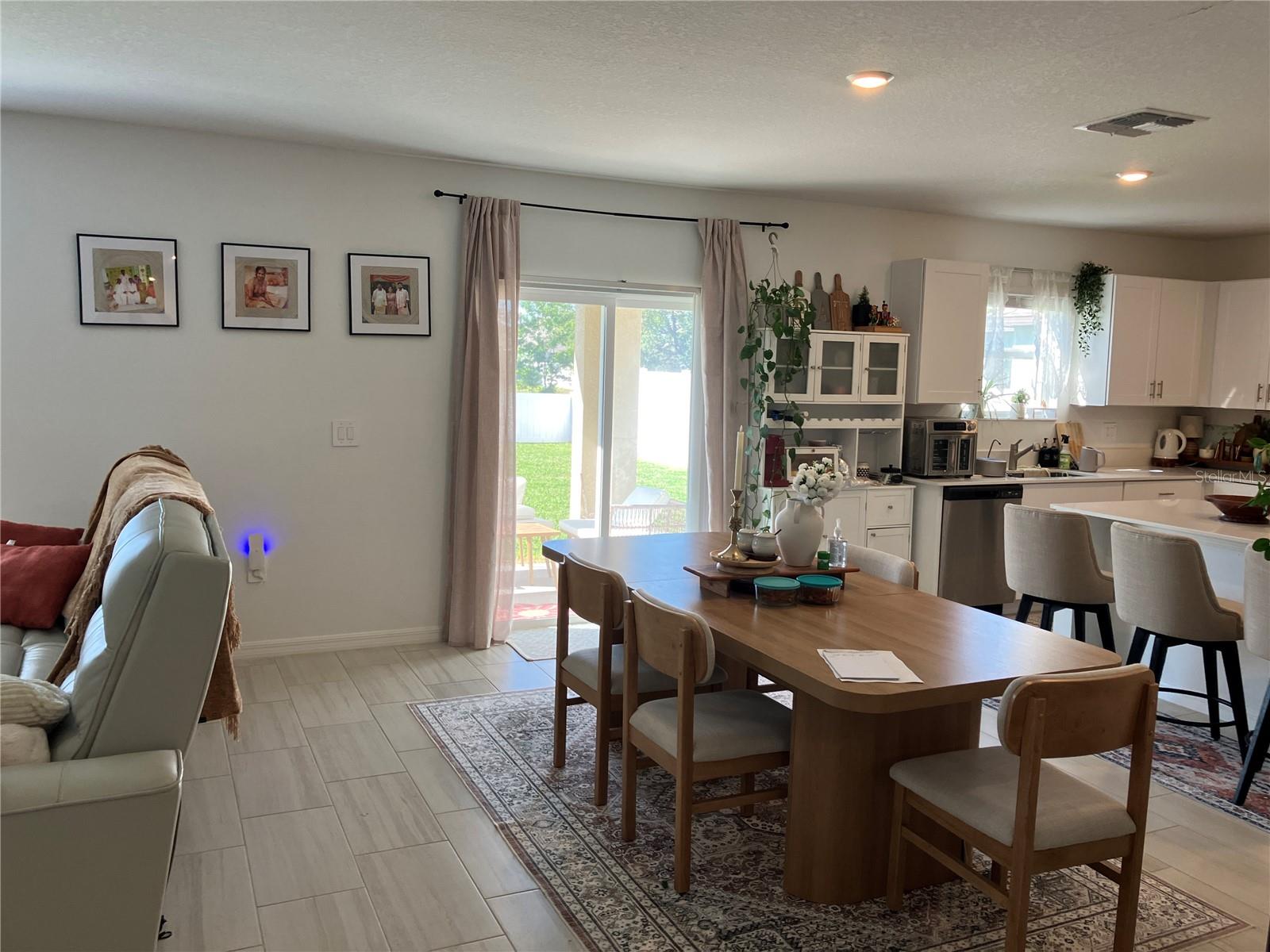 Image 9 of 51 For 13259 Palmerston Road