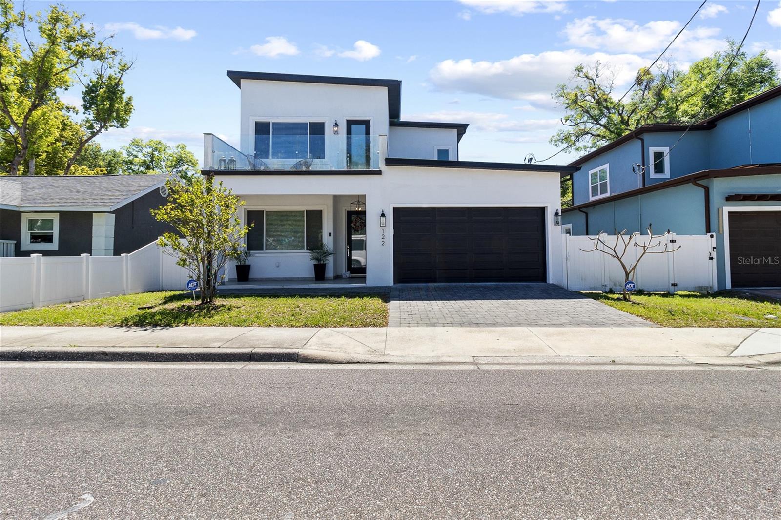 Image 4 of 50 For 122 Sligh Avenue