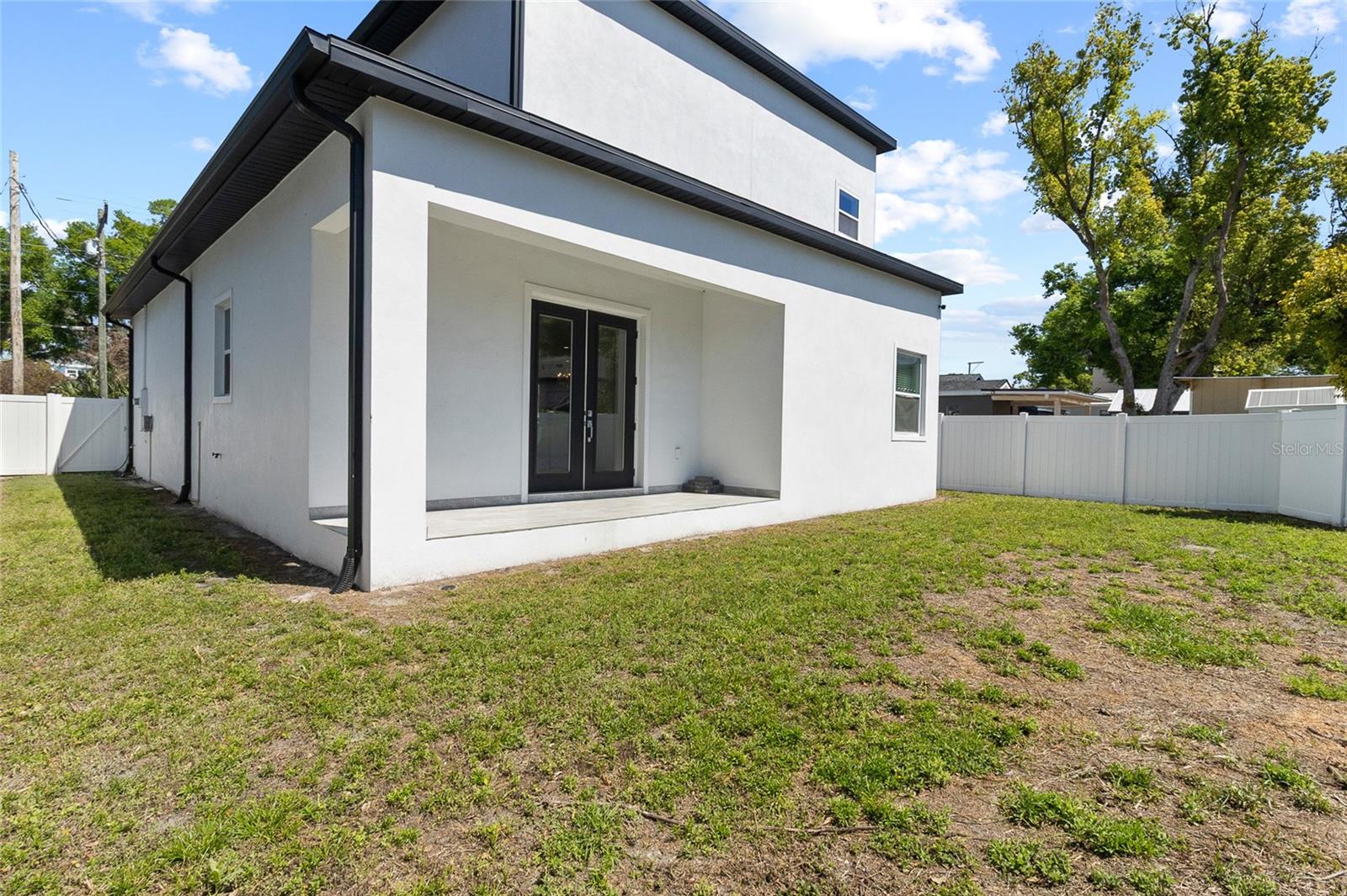 Image 7 of 50 For 122 Sligh Avenue