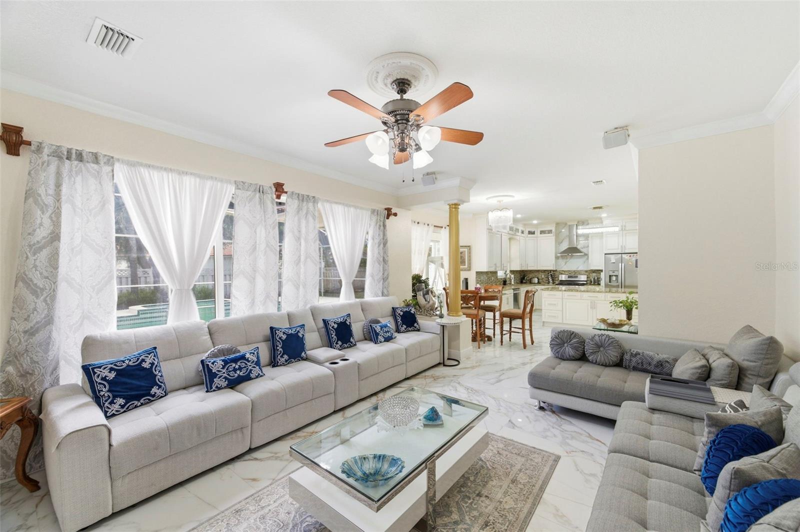 Image 32 of 100 For 9207 Meadow Lane Court