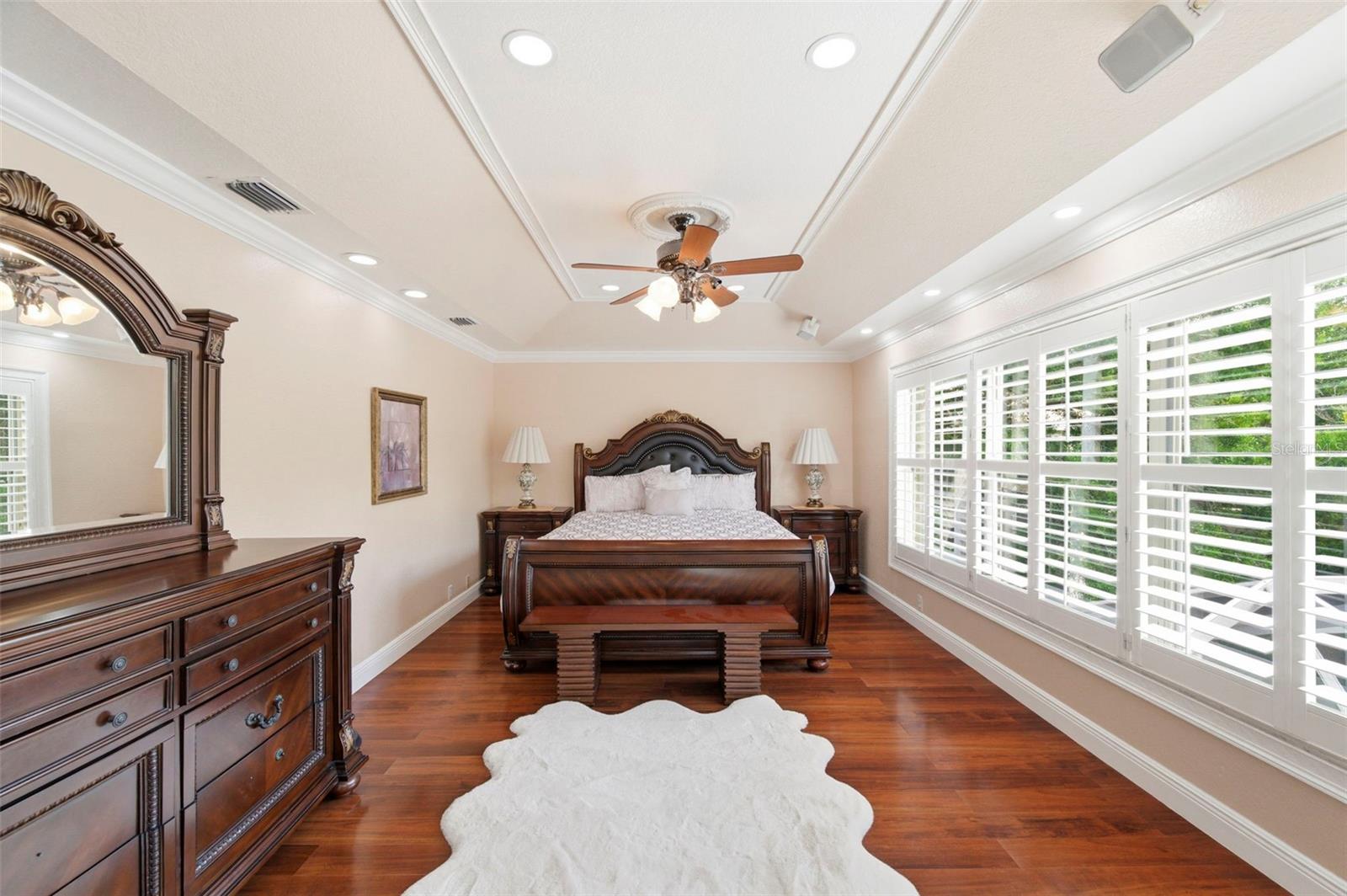 Image 48 of 100 For 9207 Meadow Lane Court