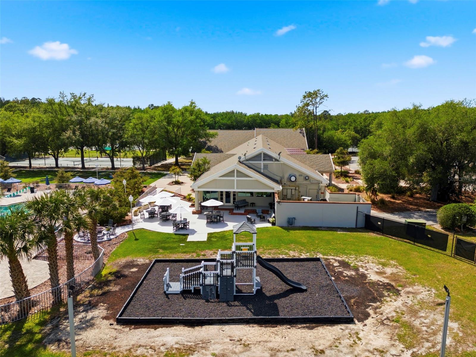 Image 78 of 100 For 9207 Meadow Lane Court