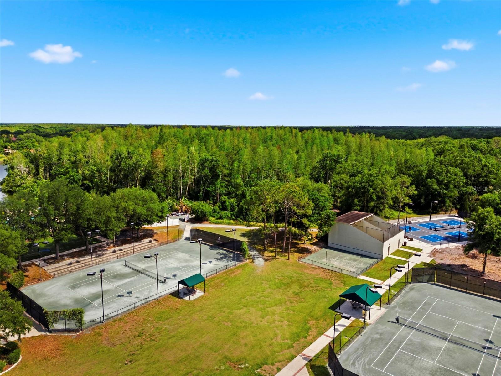 Image 85 of 100 For 9207 Meadow Lane Court