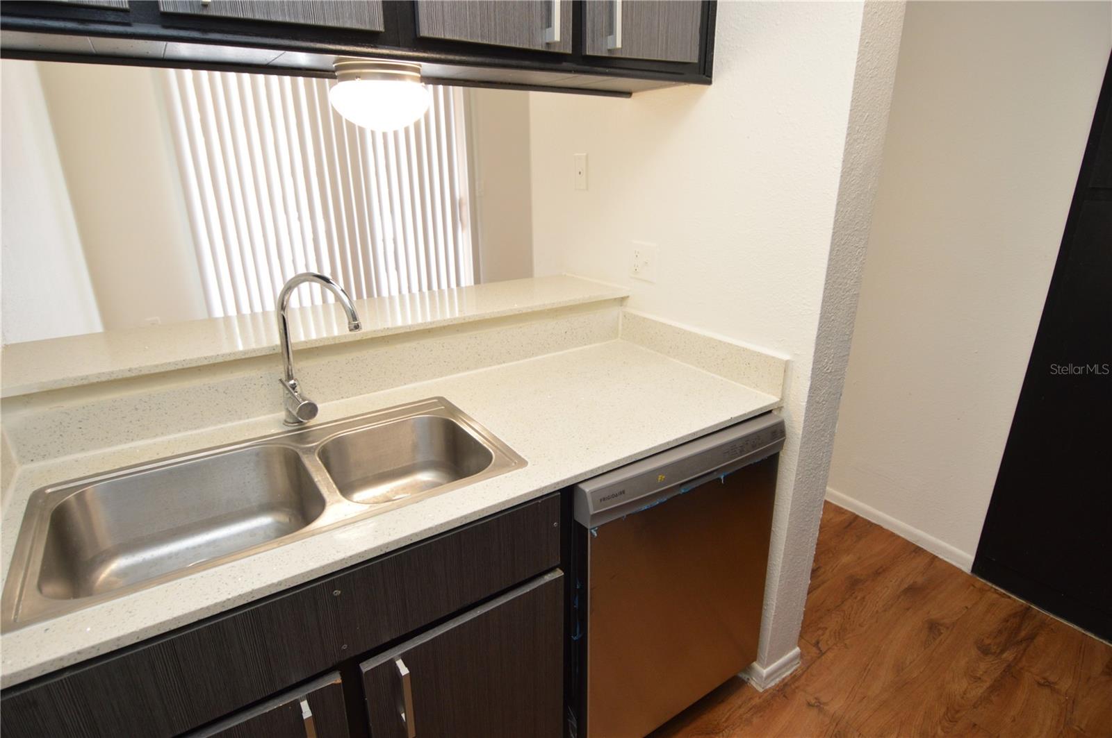 Image 17 of 58 For 8425 Cerro Circle 163