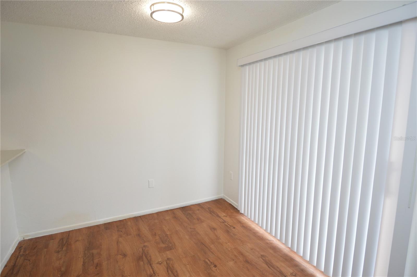 Image 19 of 58 For 8425 Cerro Circle 163