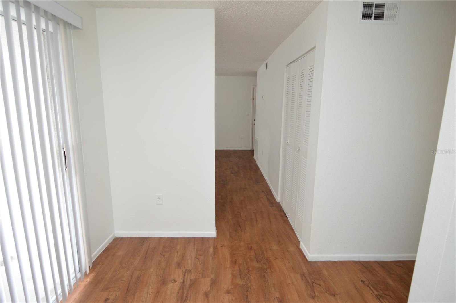 Image 24 of 58 For 8425 Cerro Circle 163