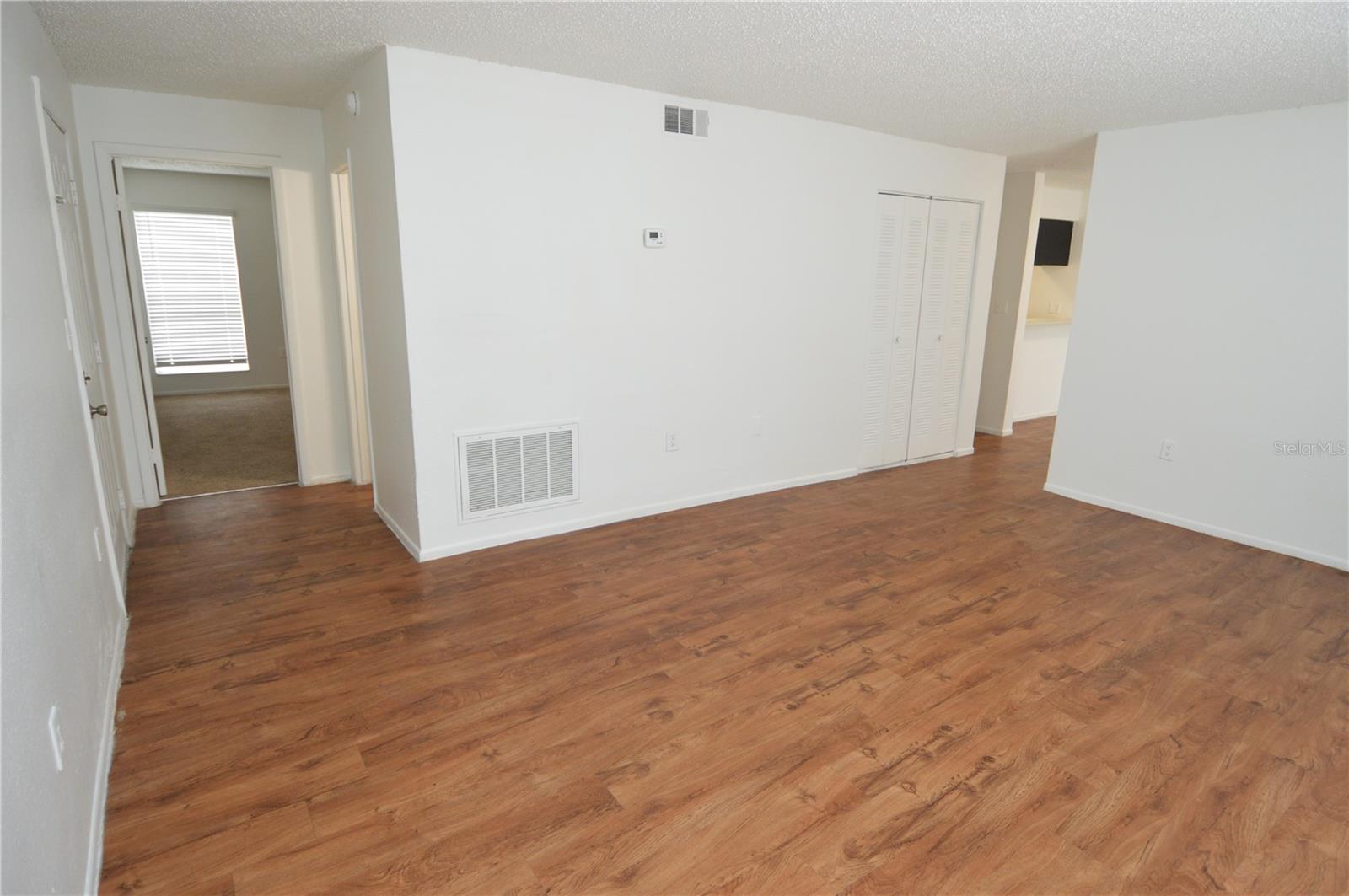 Image 25 of 58 For 8425 Cerro Circle 163