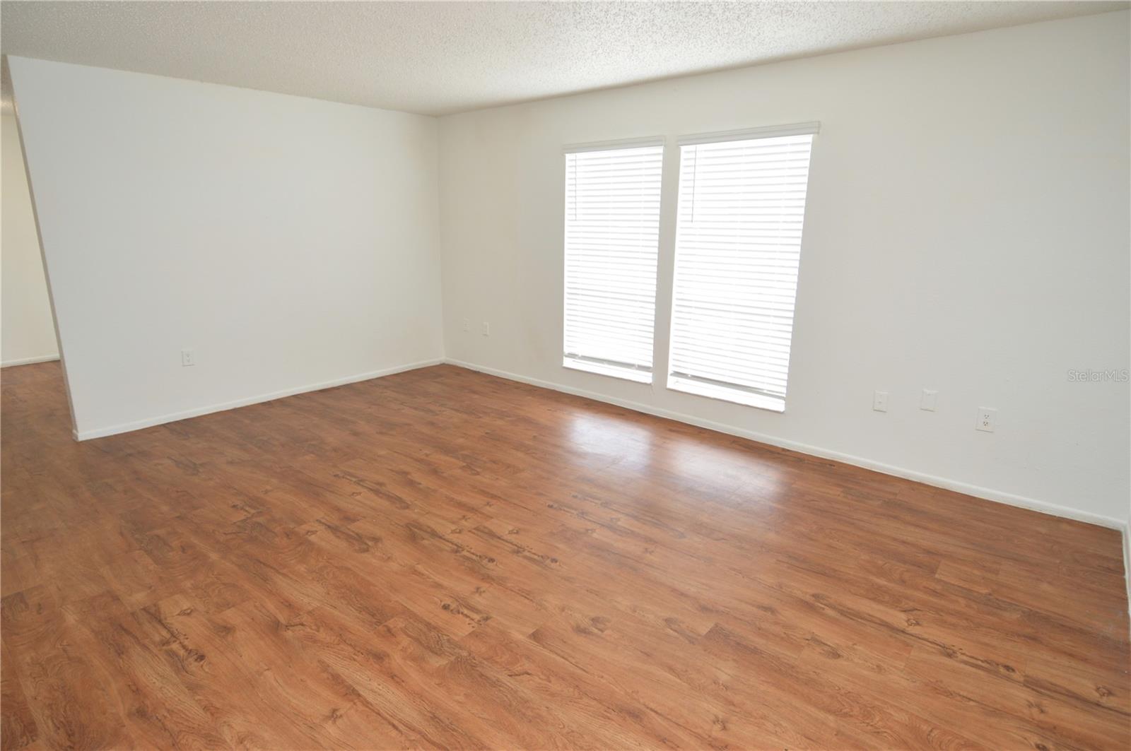 Image 6 of 58 For 8425 Cerro Circle 163