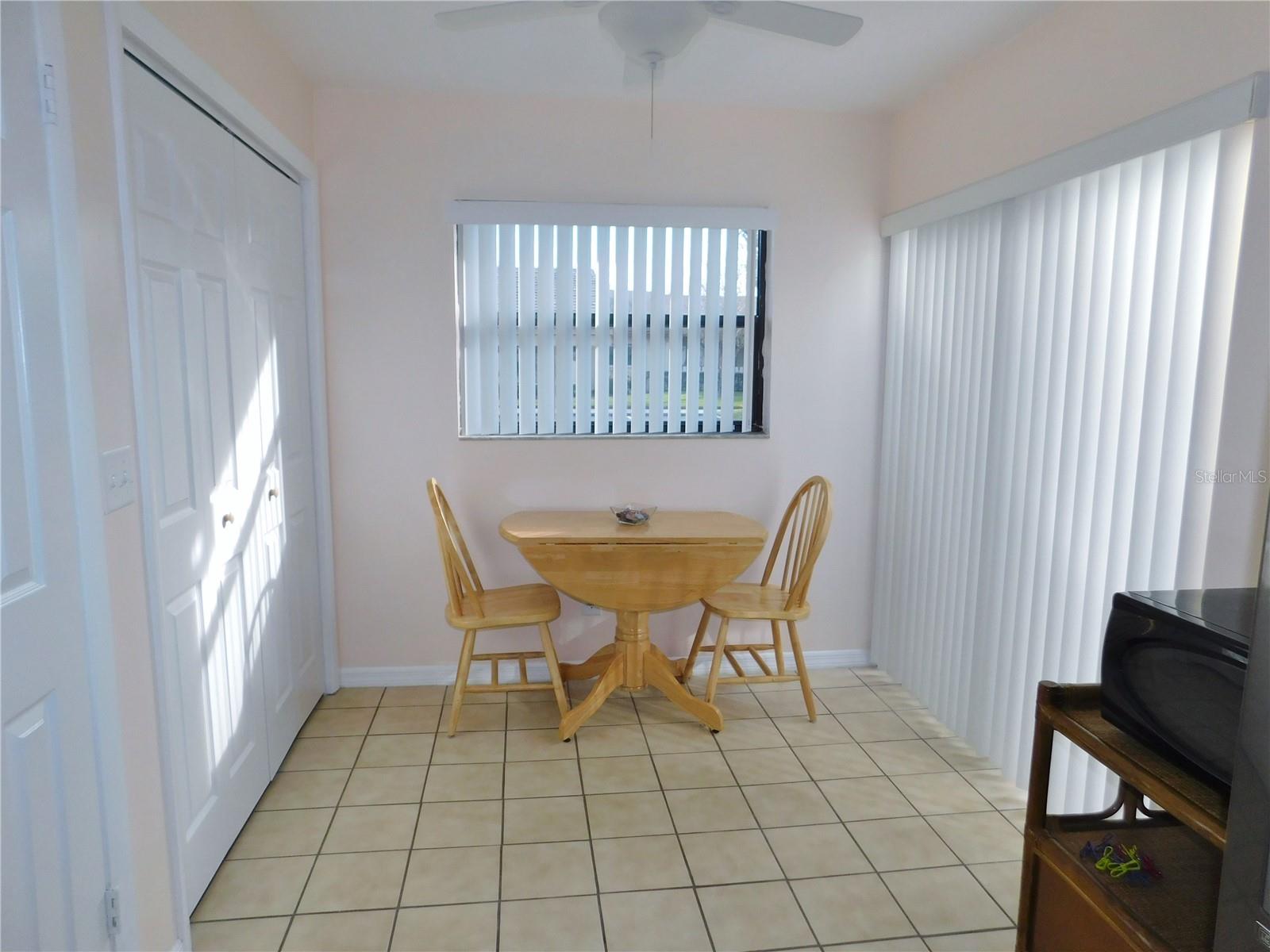 Image 12 of 32 For 40 Dale Place