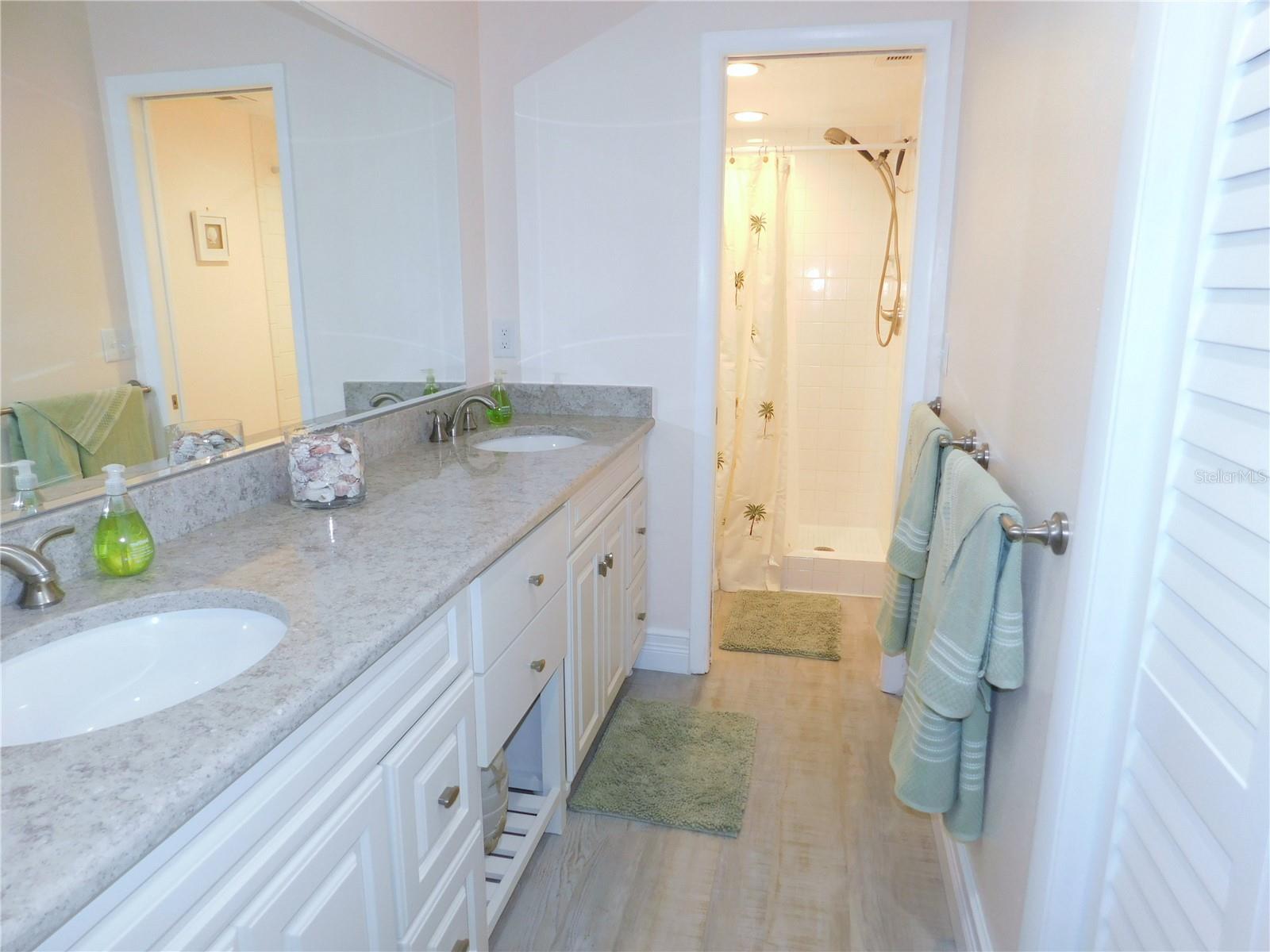 Image 15 of 32 For 40 Dale Place