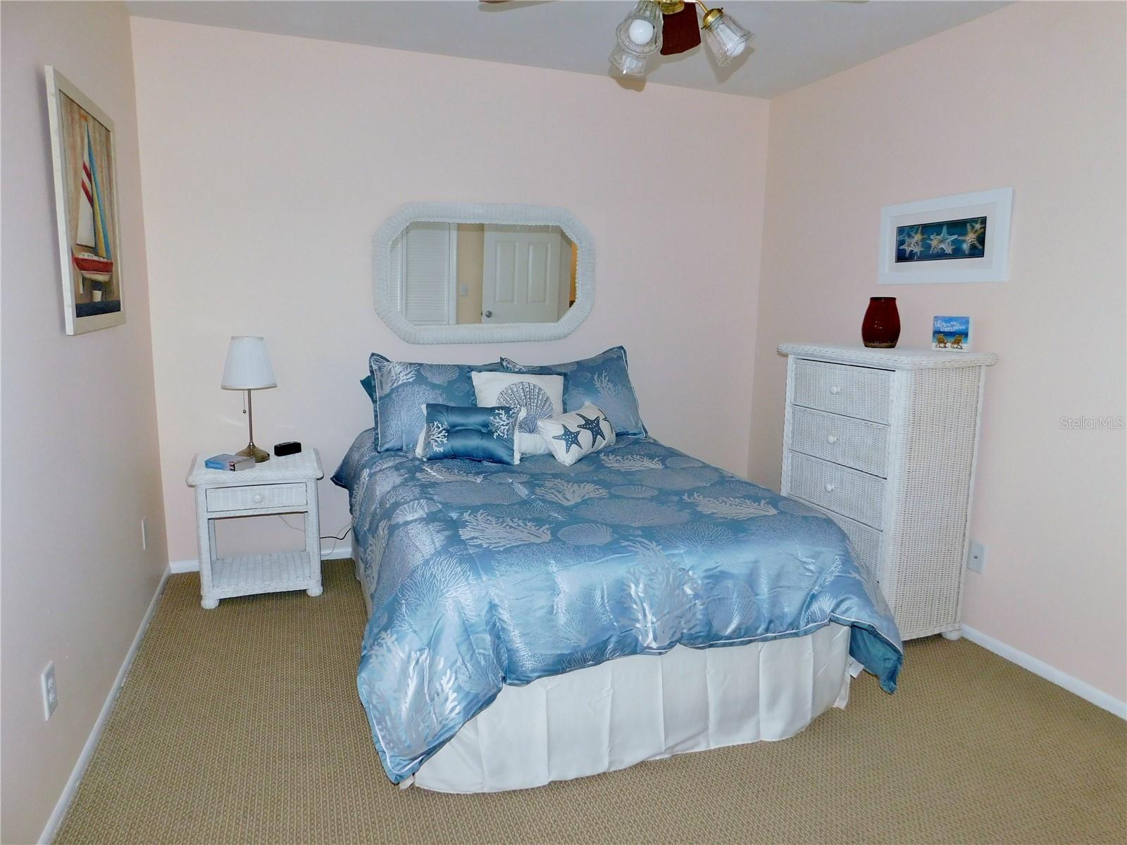 Image 16 of 32 For 40 Dale Place