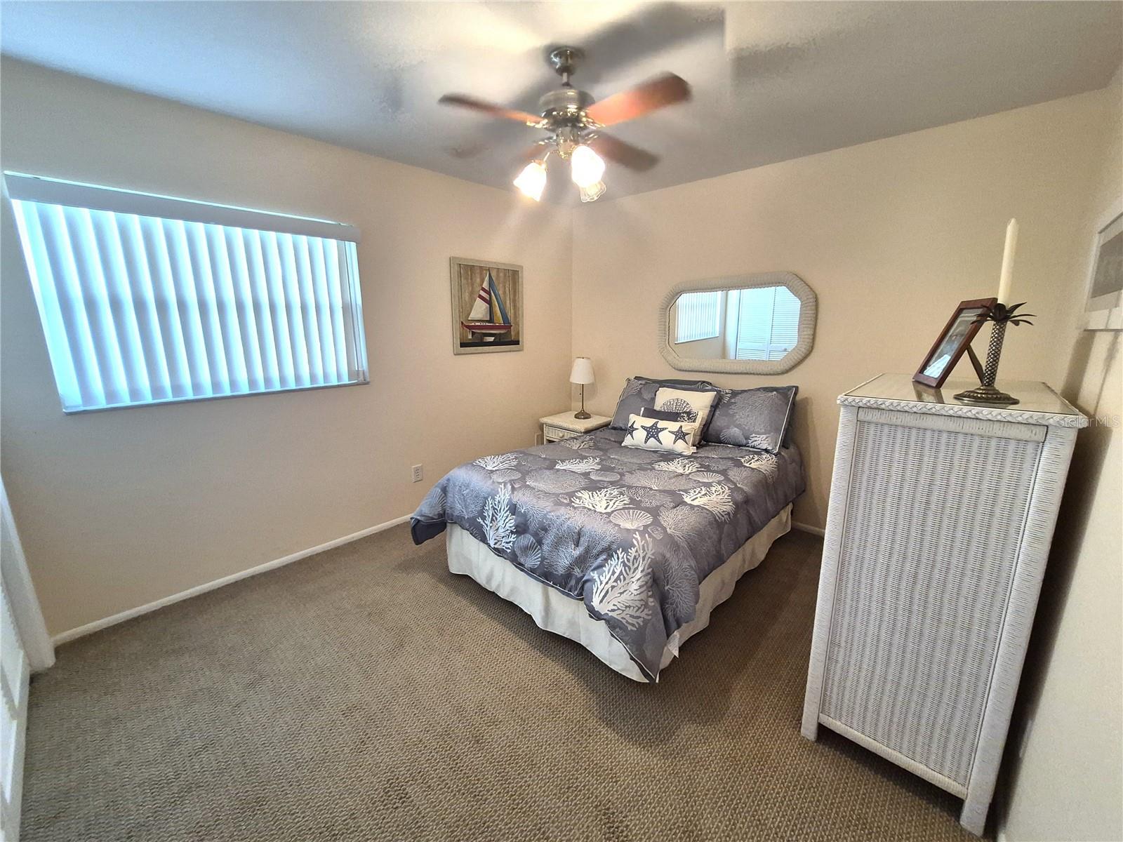 Image 21 of 32 For 40 Dale Place