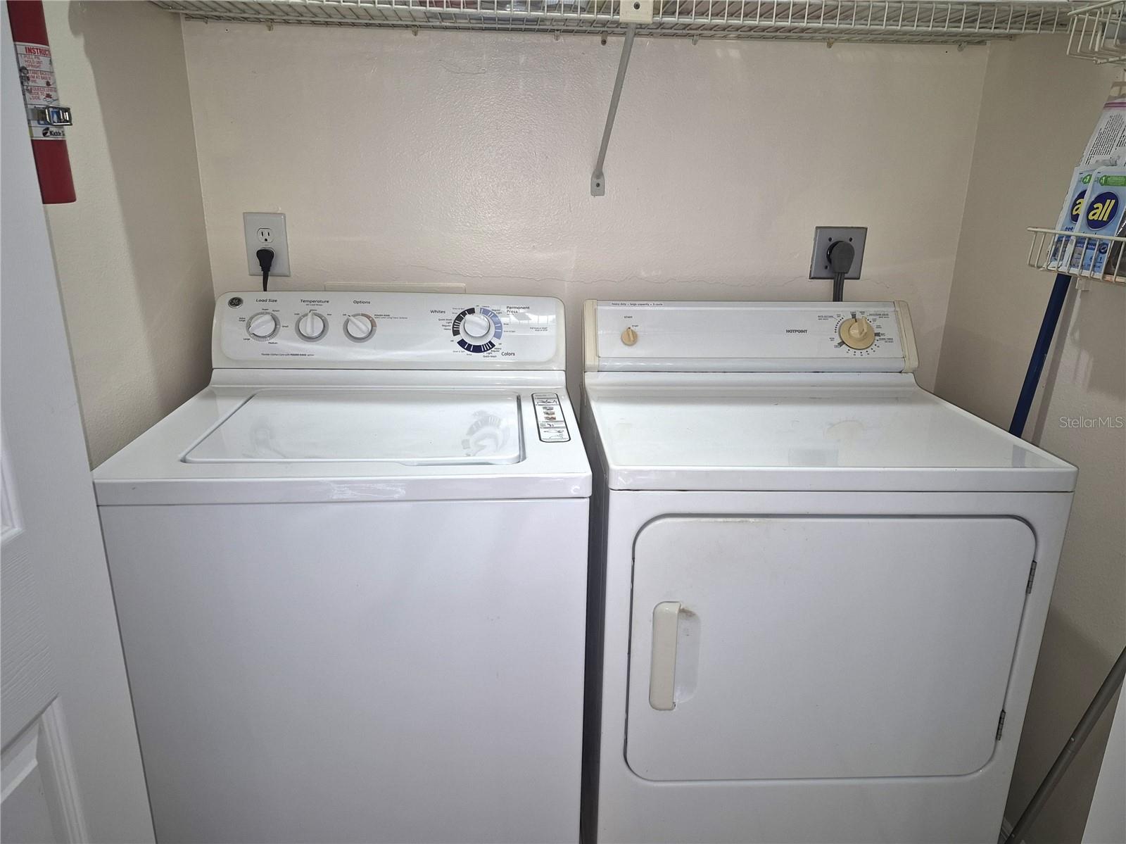 Image 25 of 32 For 40 Dale Place