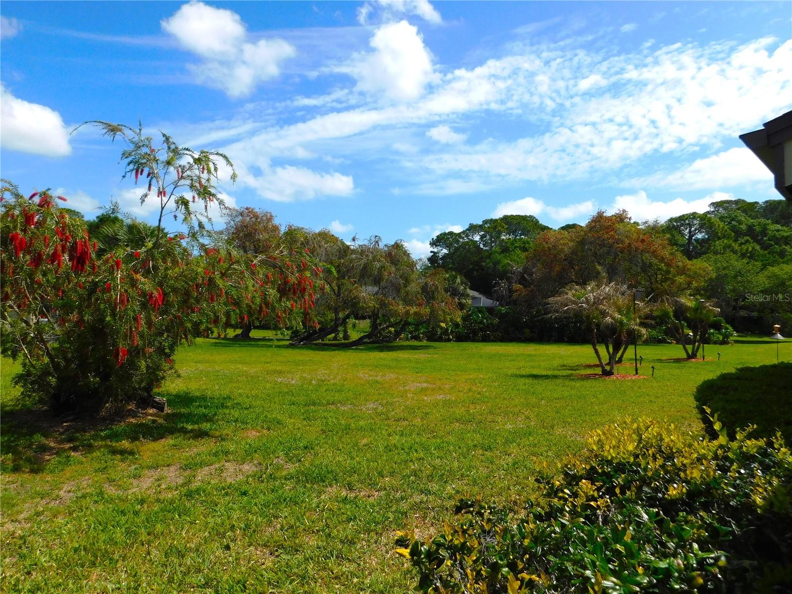 Image 5 of 32 For 40 Dale Place