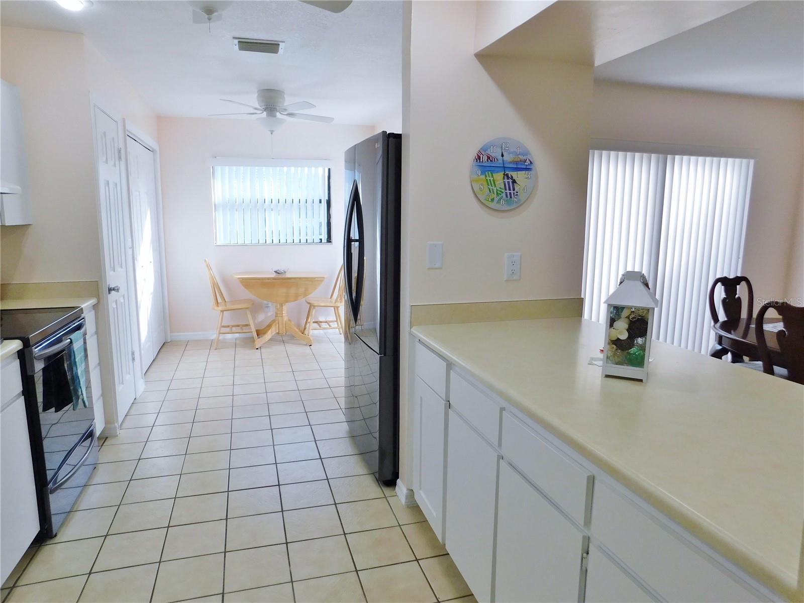 Image 8 of 32 For 40 Dale Place