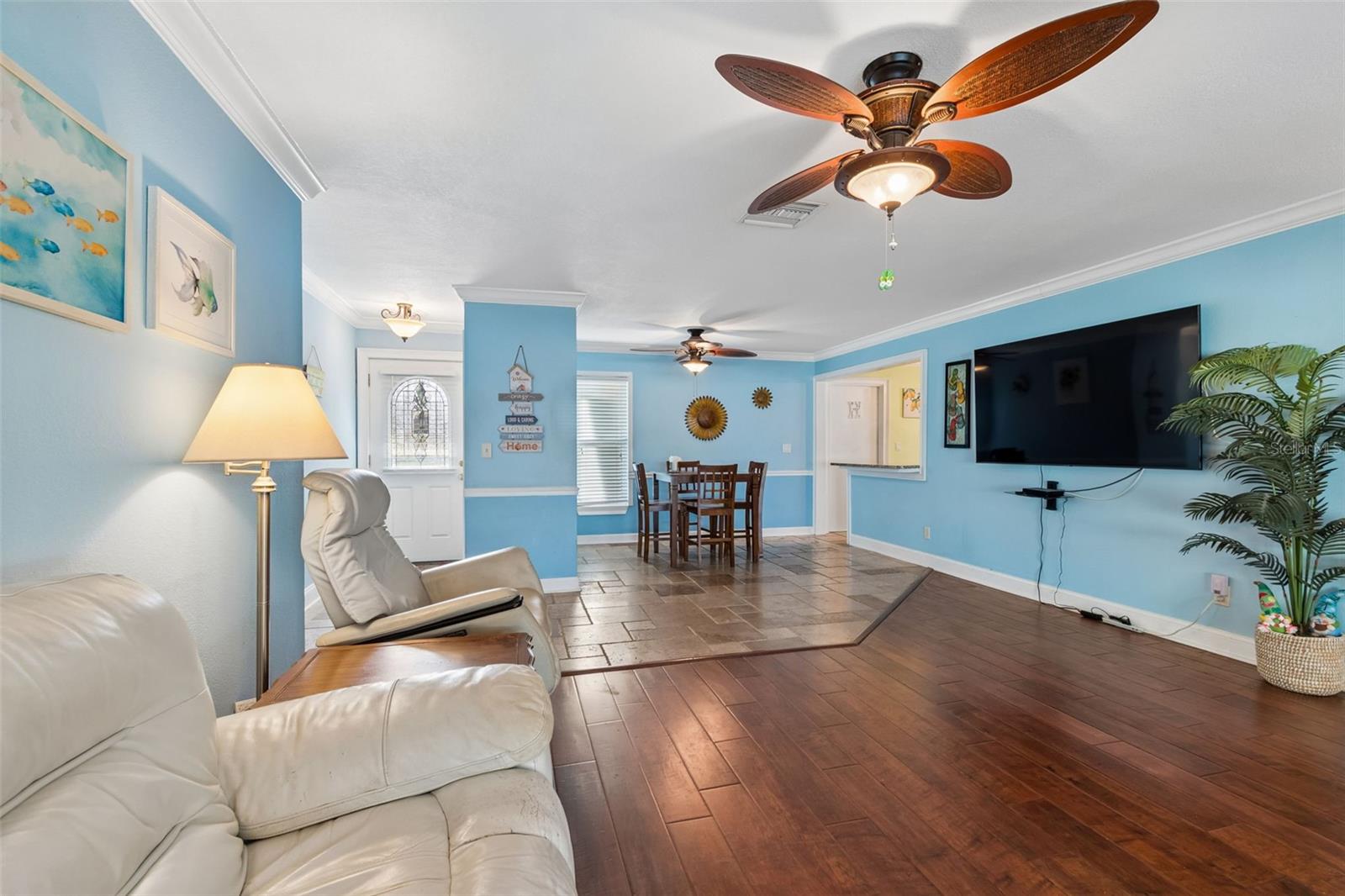 Image 14 of 68 For 477 Orkney Court