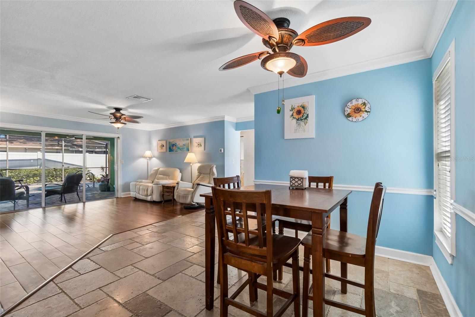 Image 18 of 68 For 477 Orkney Court