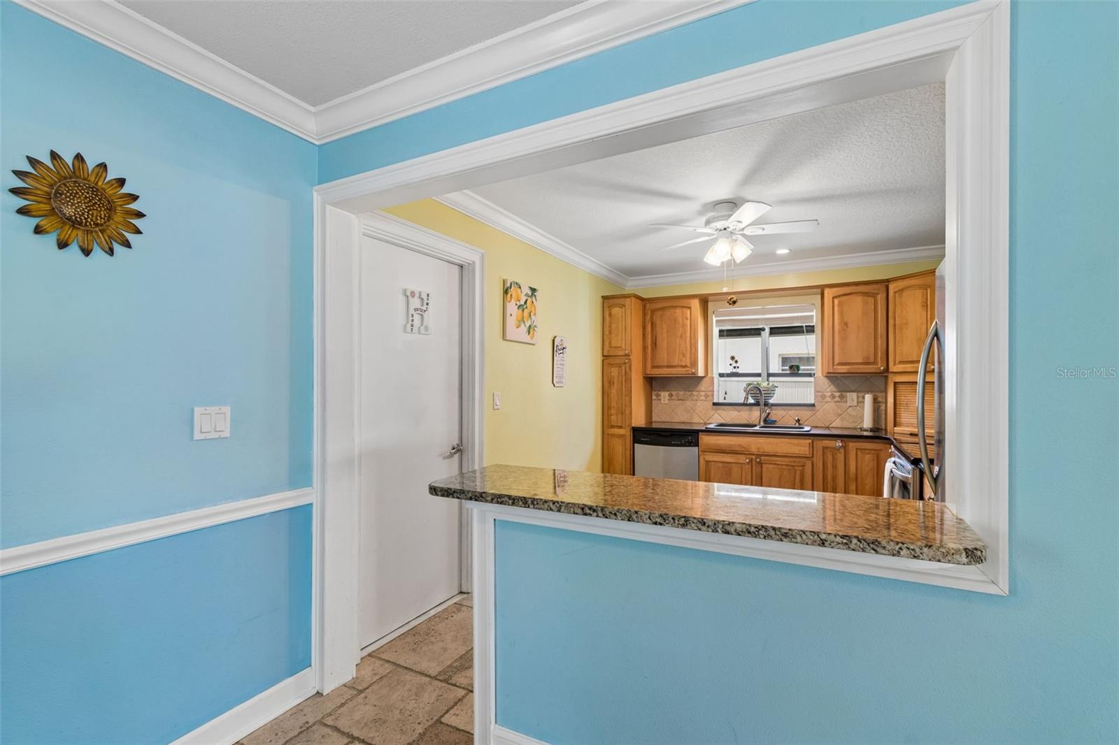 Image 20 of 68 For 477 Orkney Court