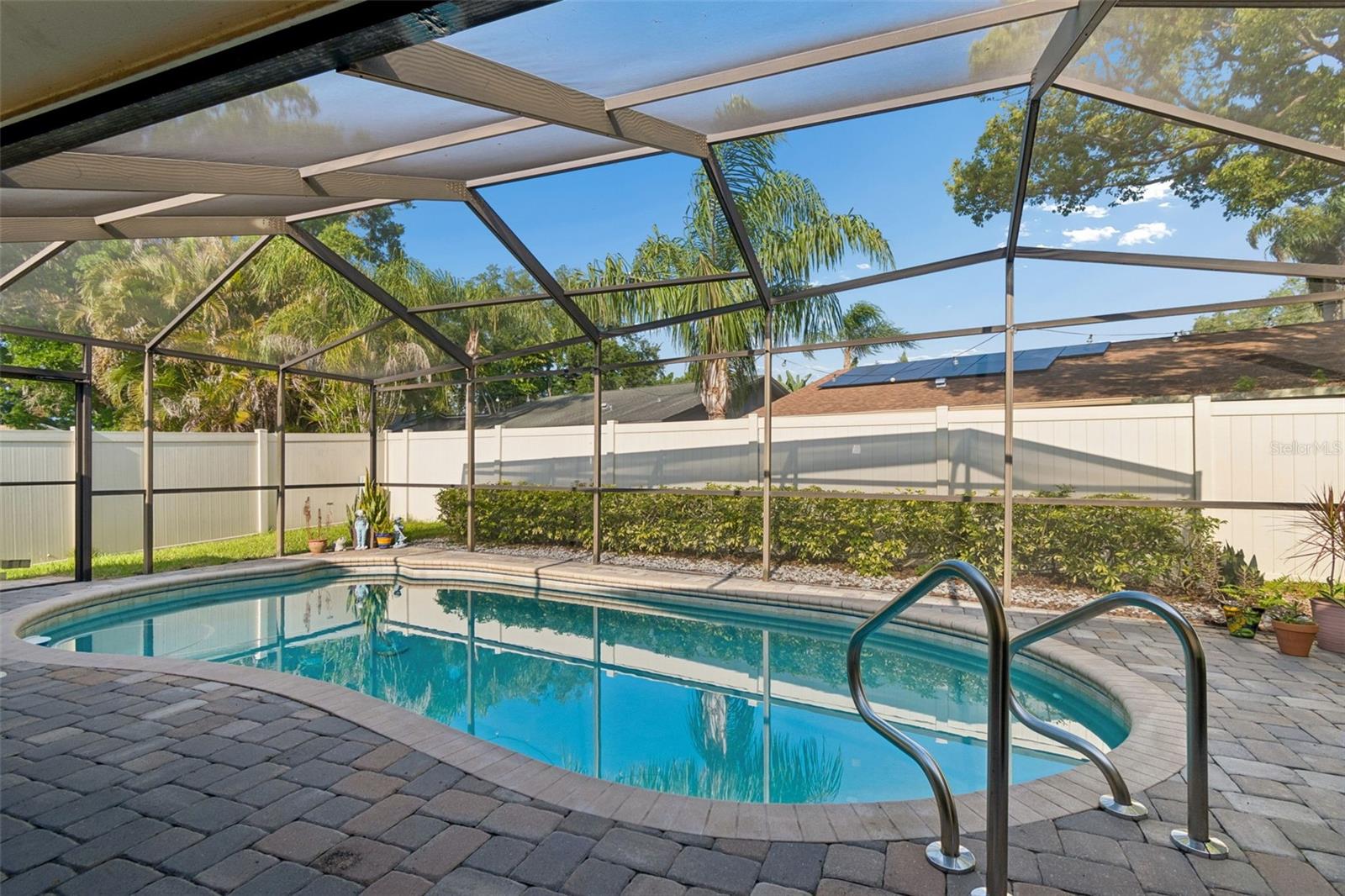 Image 48 of 68 For 477 Orkney Court