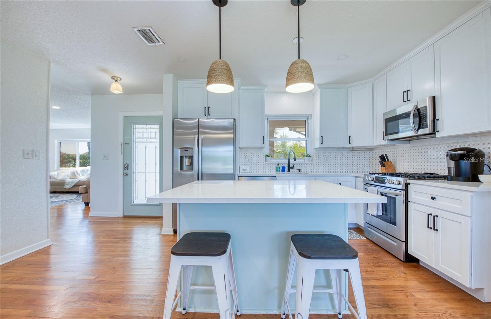 Listing photo id 11 for 775 Bayshore Boulevard