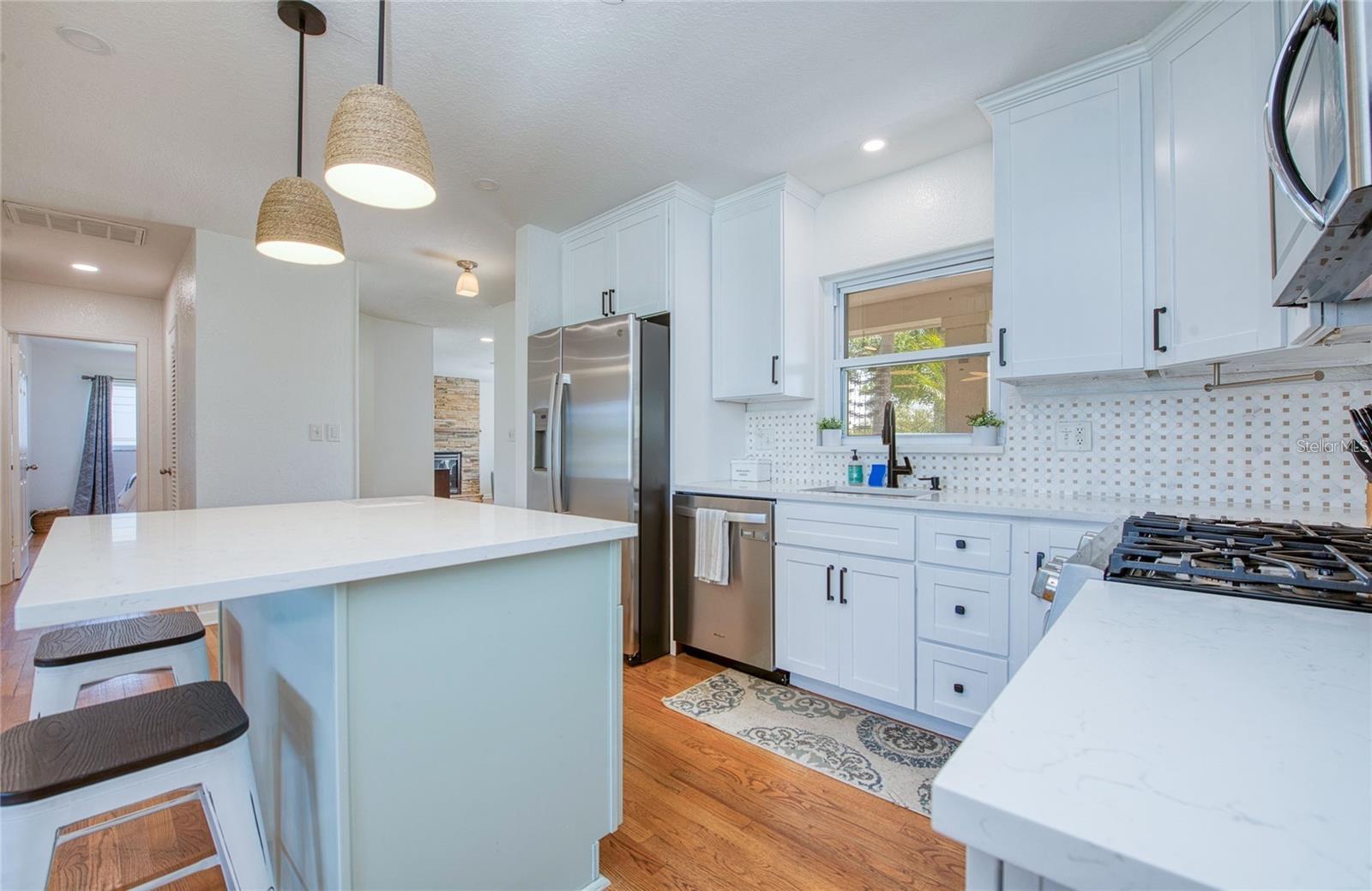 Listing photo id 12 for 775 Bayshore Boulevard