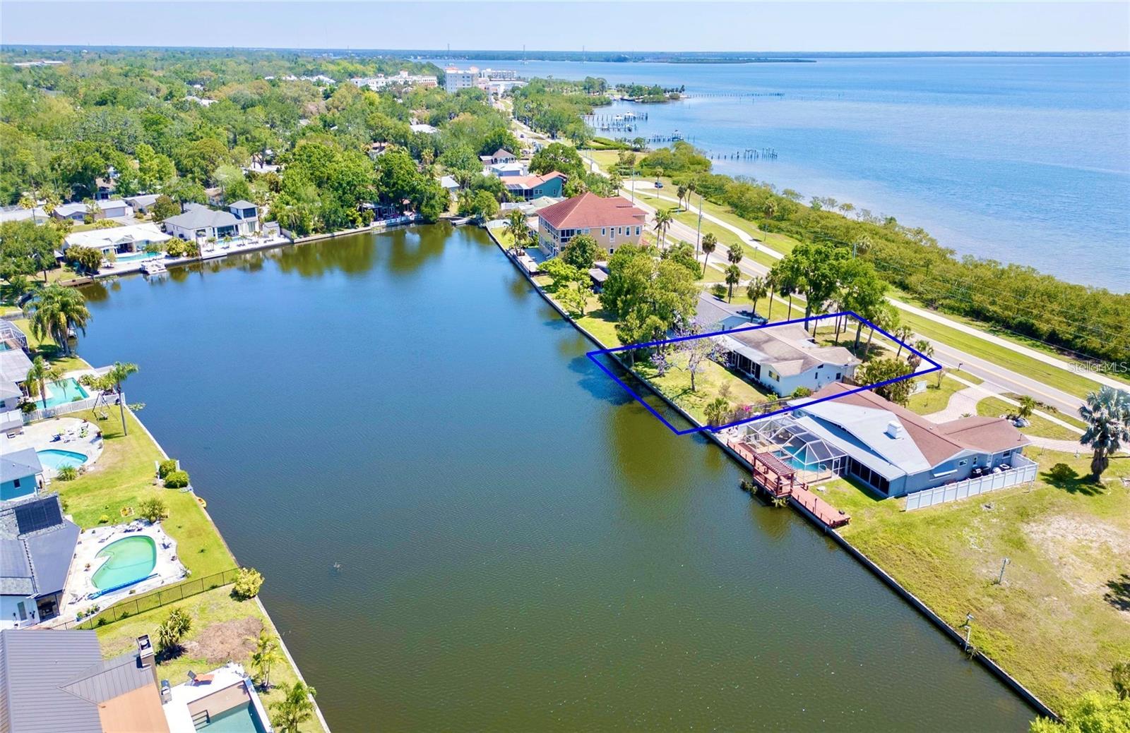 Listing photo id 47 for 775 Bayshore Boulevard