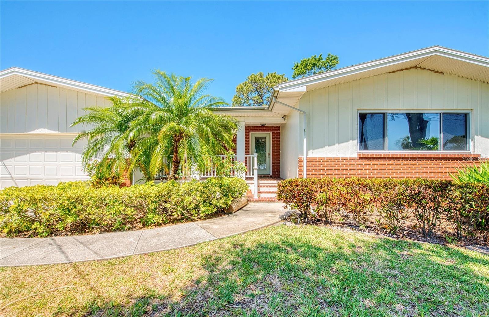 Listing photo id 3 for 775 Bayshore Boulevard