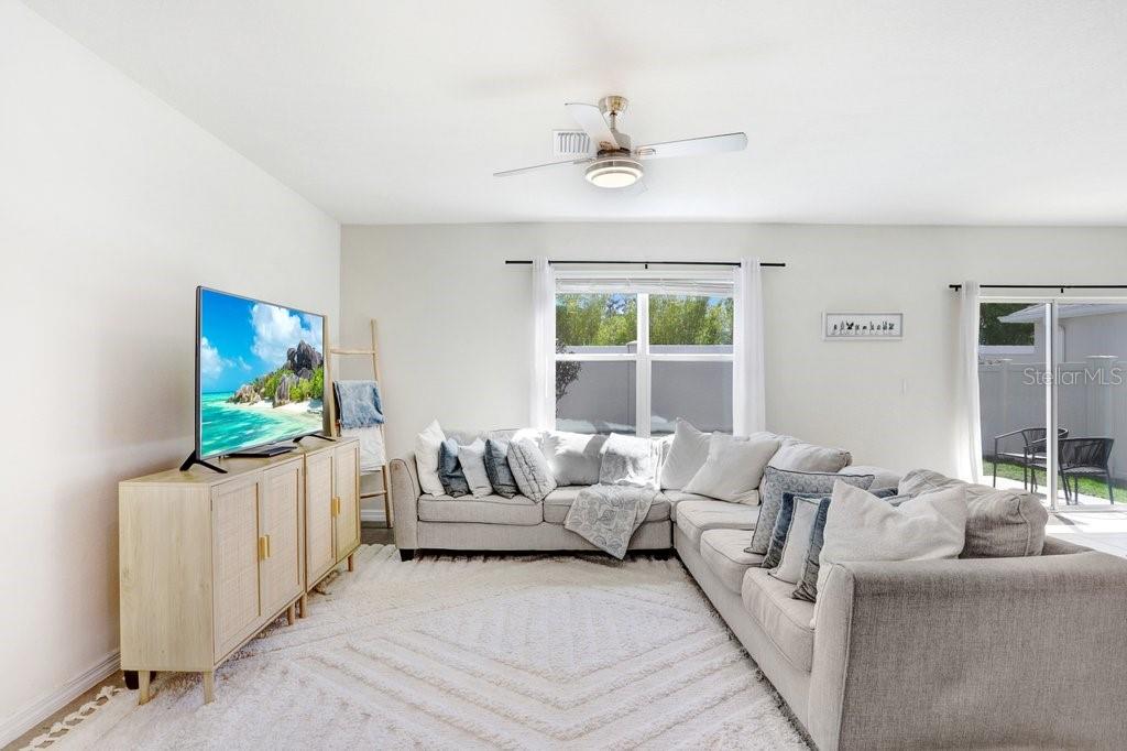 Image 10 of 46 For 3044 Suncoast Plains Drive