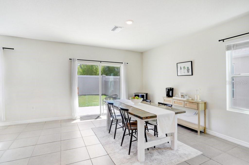 Image 13 of 46 For 3044 Suncoast Plains Drive