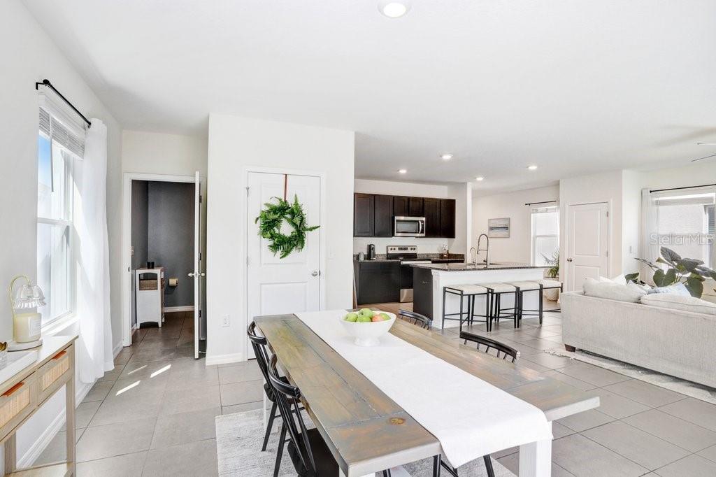 Image 14 of 46 For 3044 Suncoast Plains Drive