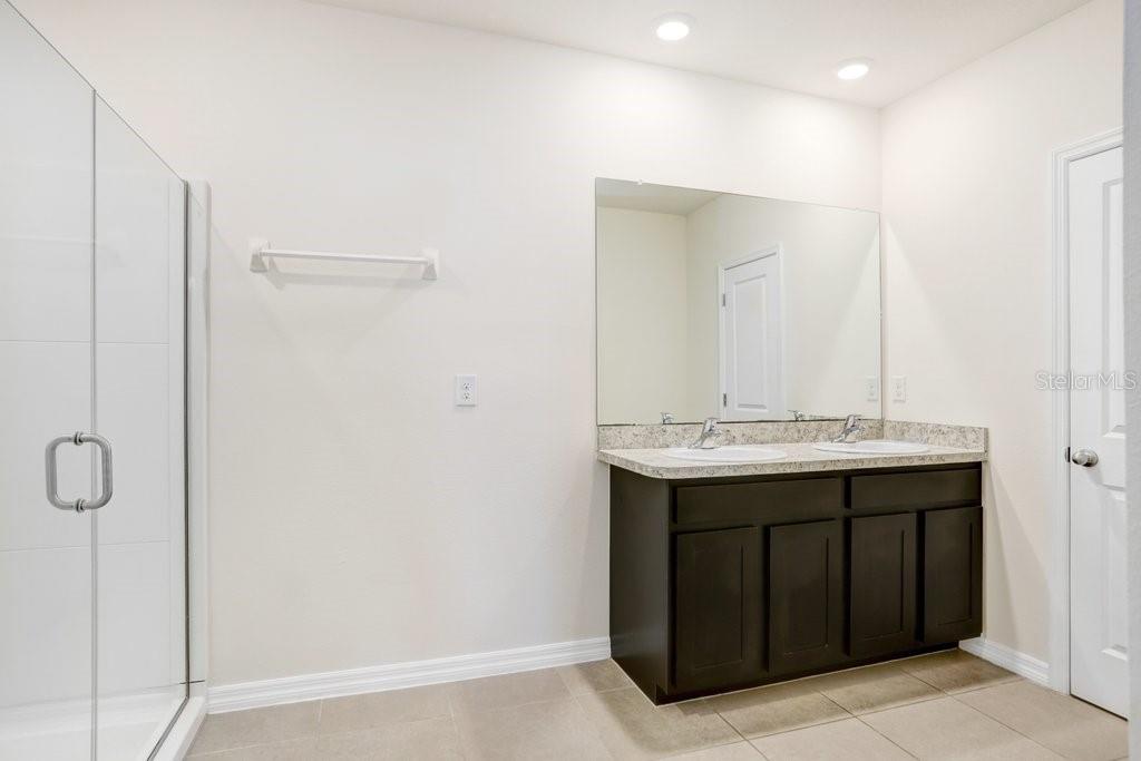 Image 22 of 46 For 3044 Suncoast Plains Drive