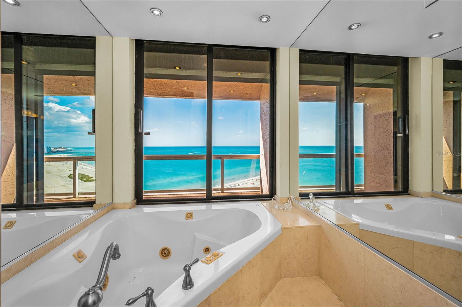 Image 30 of 48 For 1310 Gulf Boulevard Penthouse