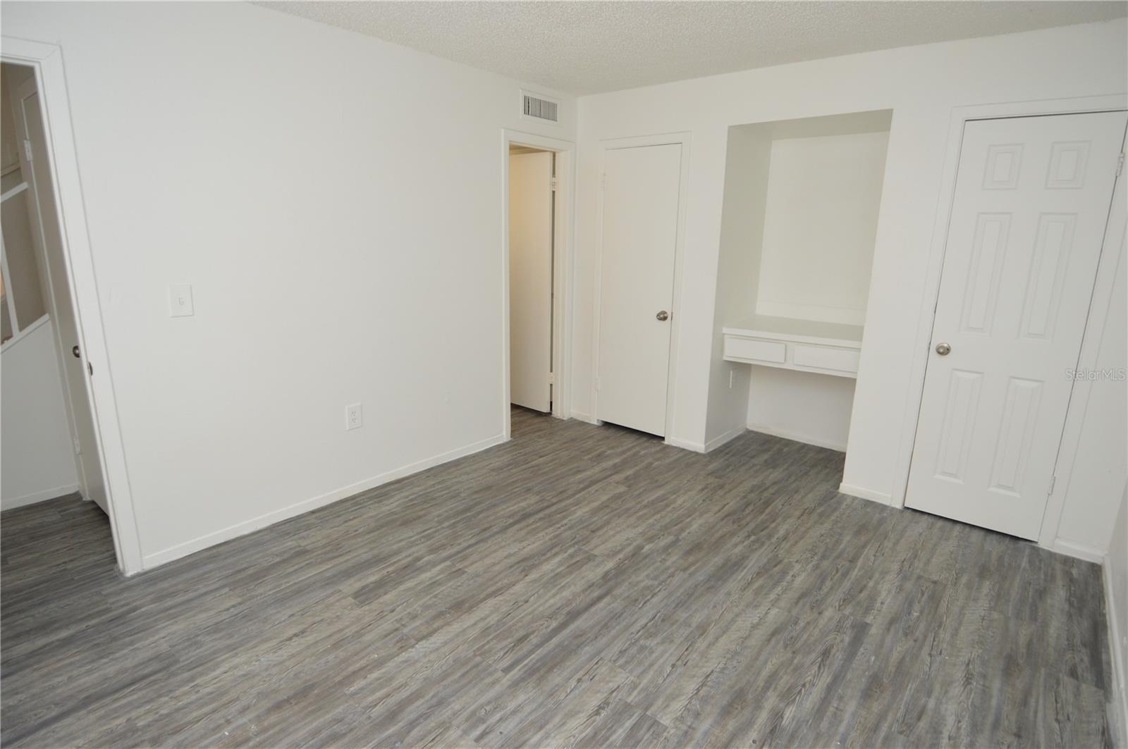 Image 26 of 73 For 5006 Morro Manor Drive 305