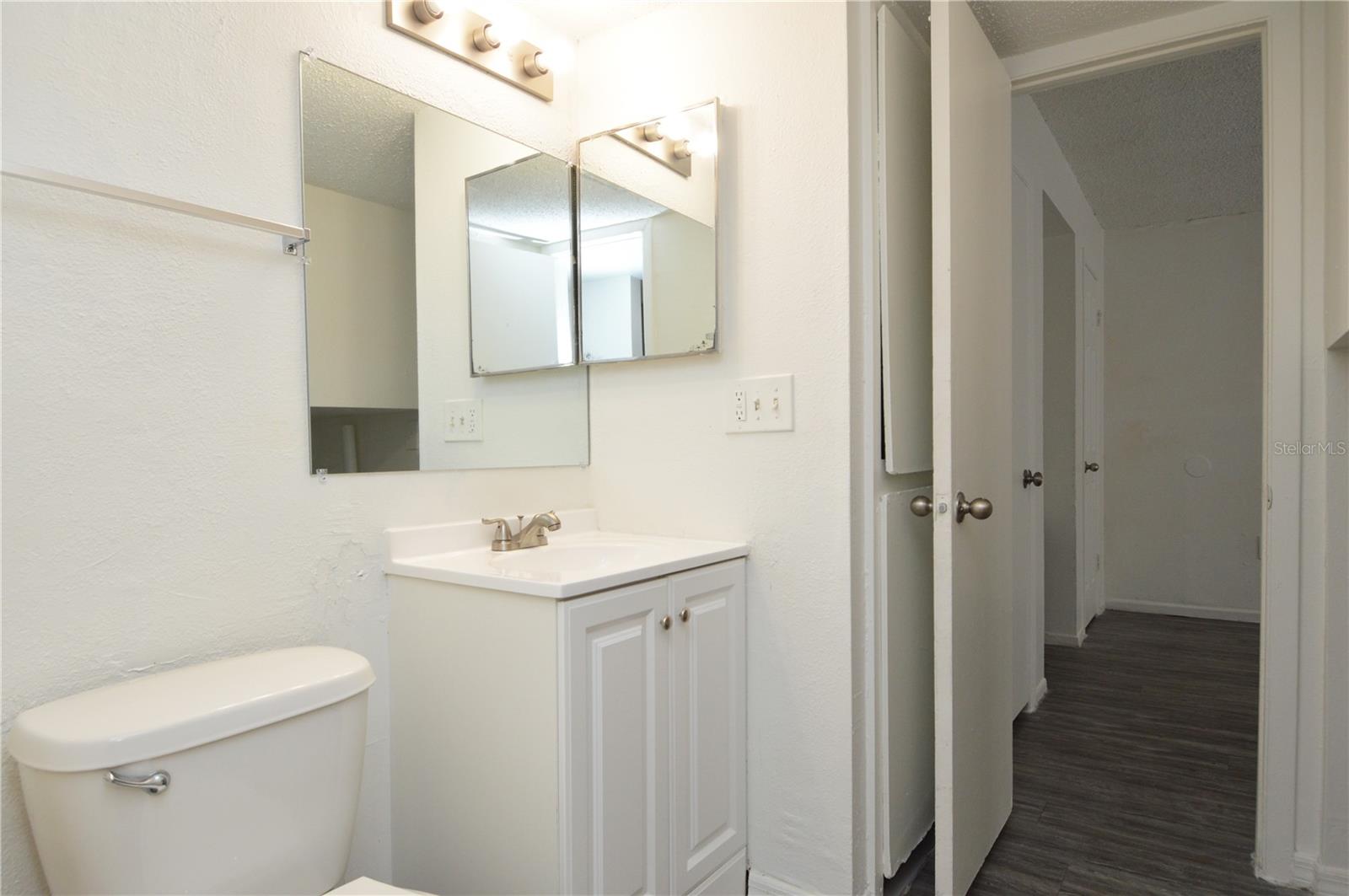 Image 29 of 73 For 5006 Morro Manor Drive 305