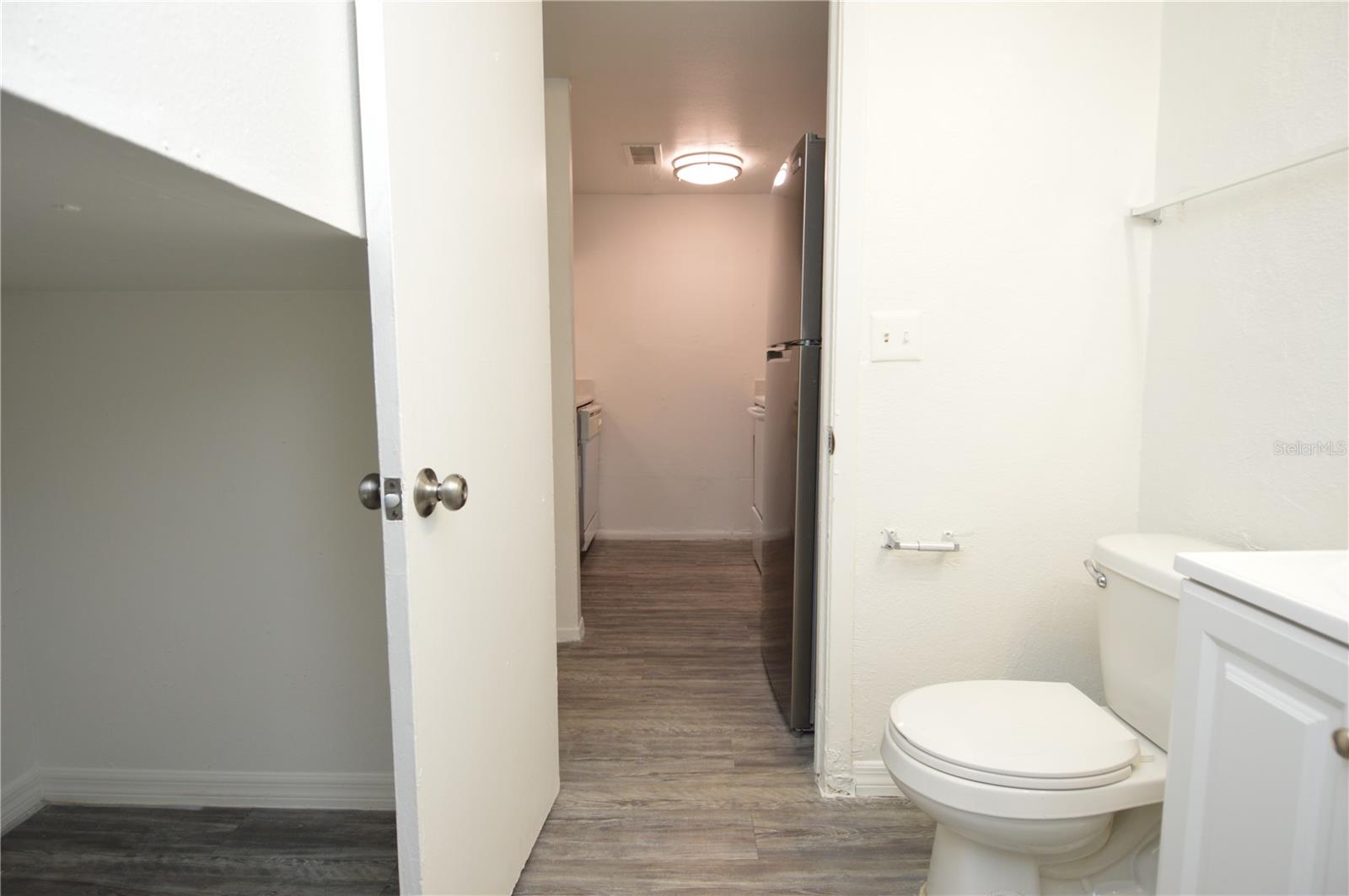 Image 32 of 73 For 5006 Morro Manor Drive 305