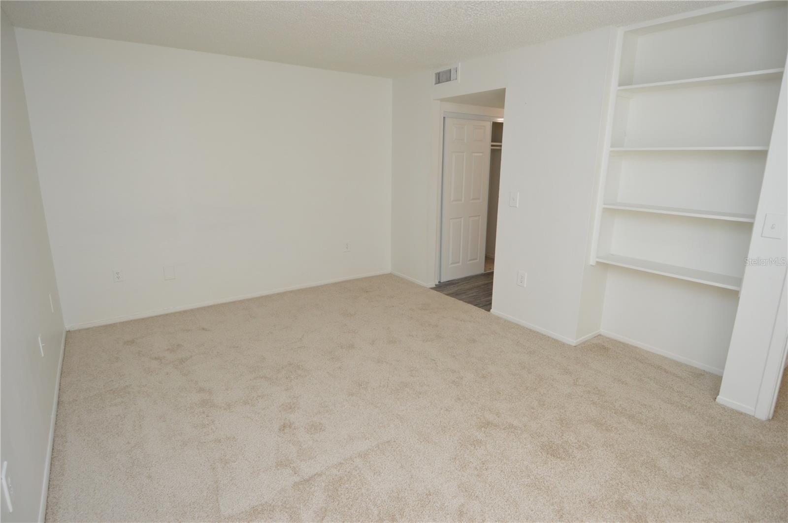 Image 36 of 73 For 5006 Morro Manor Drive 305