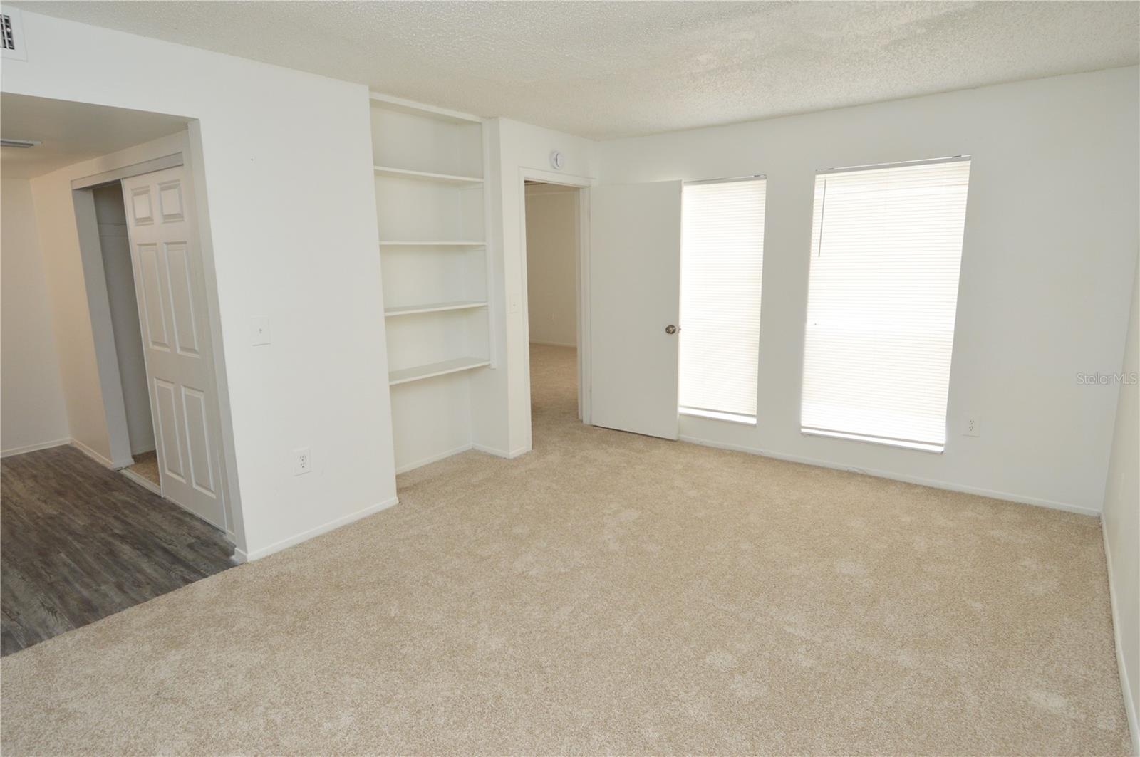 Image 39 of 73 For 5006 Morro Manor Drive 305