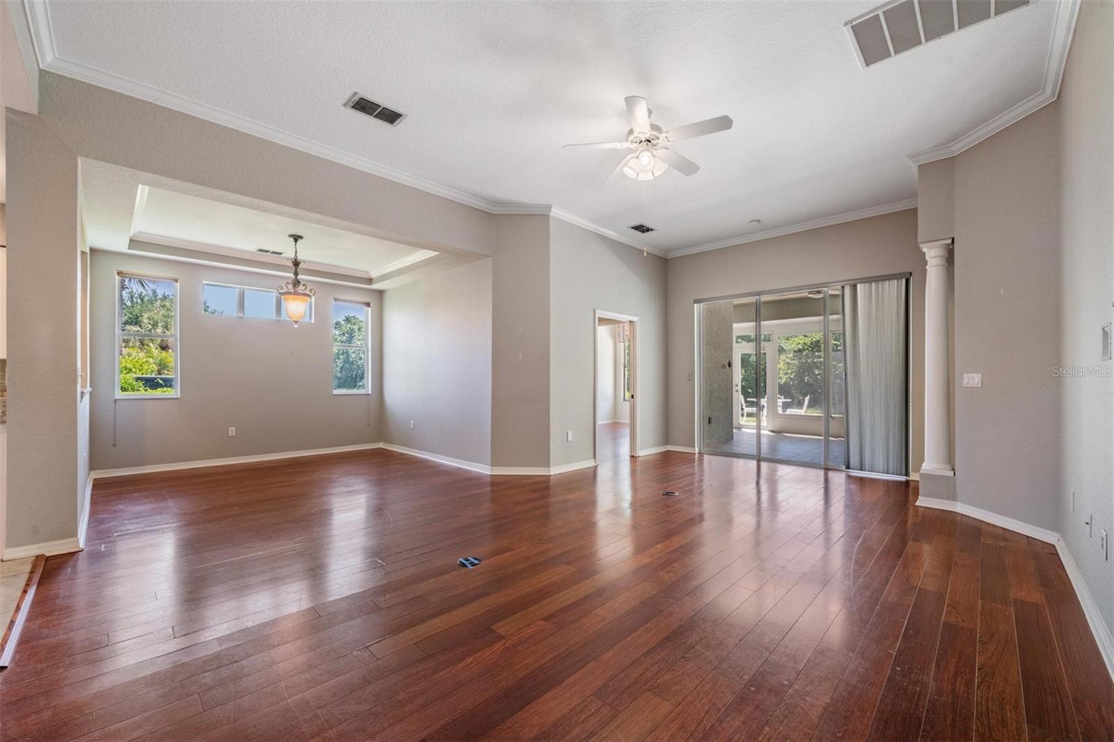 Image 13 of 37 For 12752 Aston Creek Drive