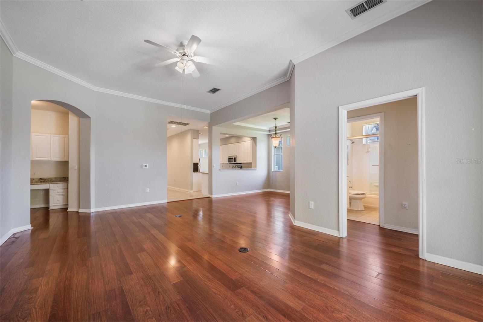 Image 15 of 37 For 12752 Aston Creek Drive