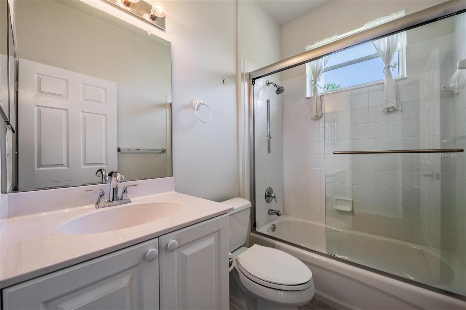 Image 25 of 37 For 12752 Aston Creek Drive