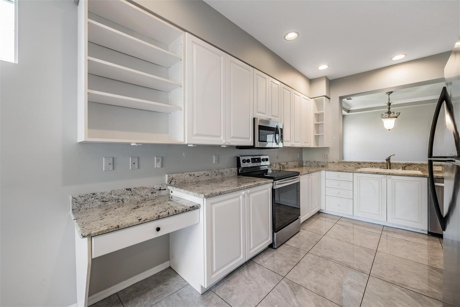 Image 8 of 37 For 12752 Aston Creek Drive