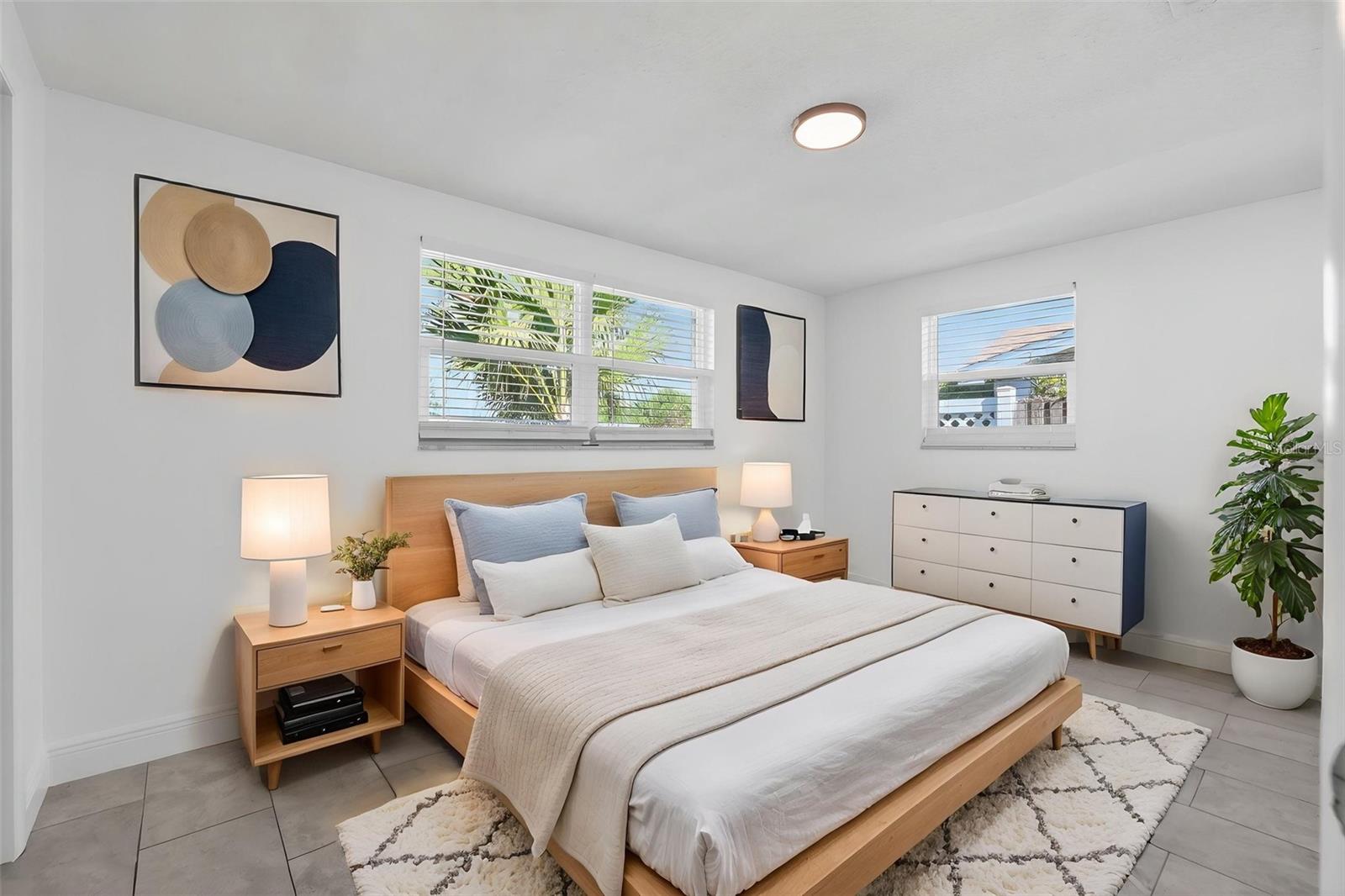 Image 11 of 24 For 10914 Leeds Road