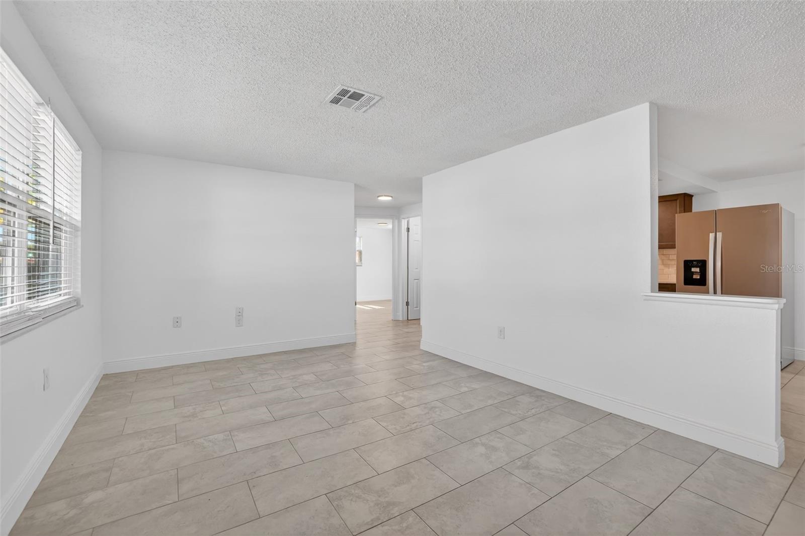 Image 12 of 24 For 10914 Leeds Road