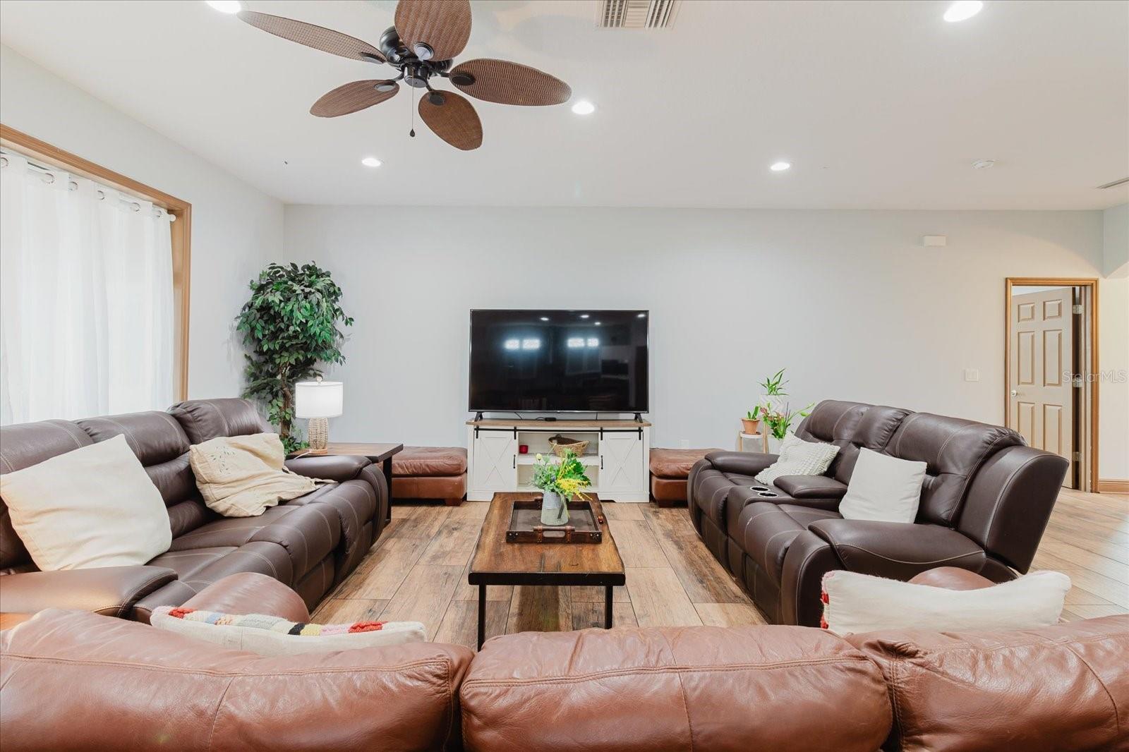 Image 13 of 86 For 2603 Bismark Drive